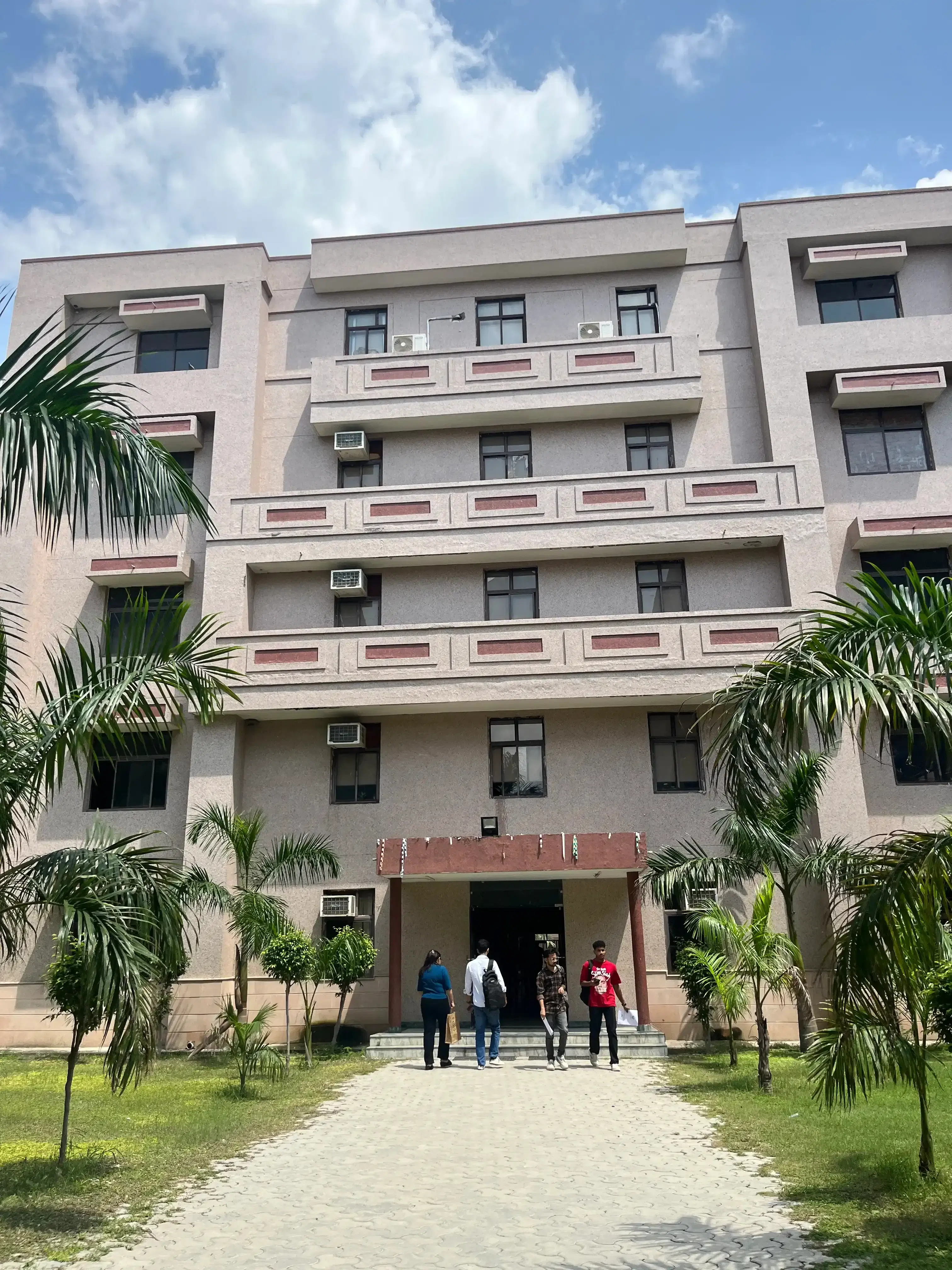 JIMS Noida Academic Building photo 18